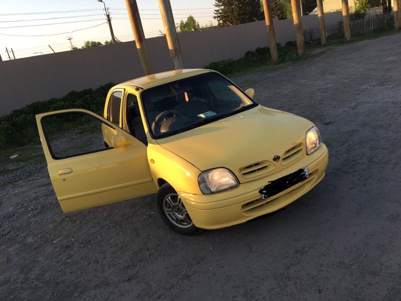Ниссан Марч k11