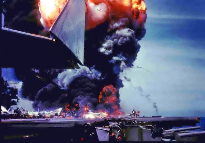 Пожар на USS Forrestal 1967