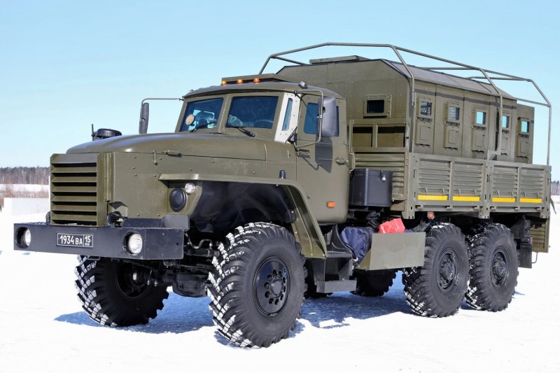 Урал 432009 бронеавтомобиль