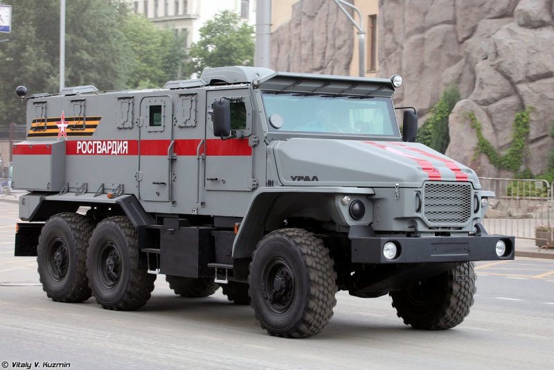 Урал-4320 "Федерал-м"