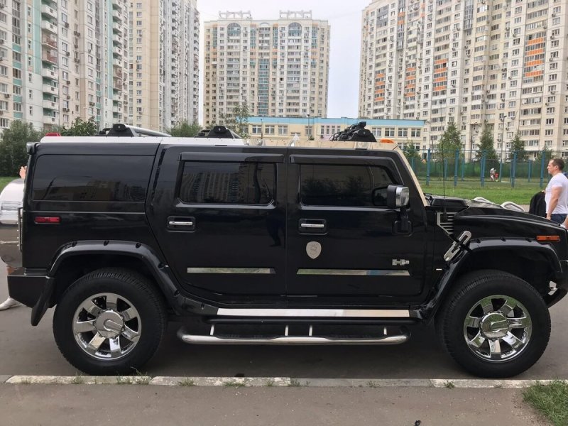 Hummer h2 2010