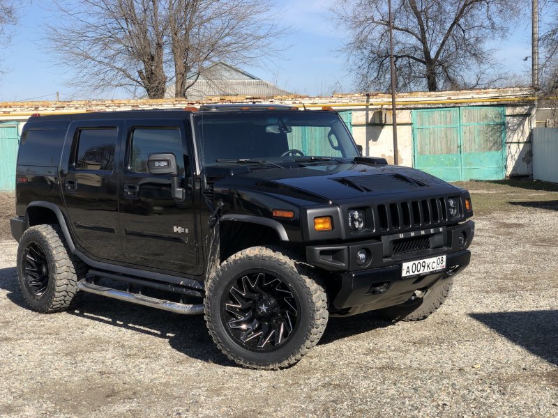 Hummer h2 Black Tuning