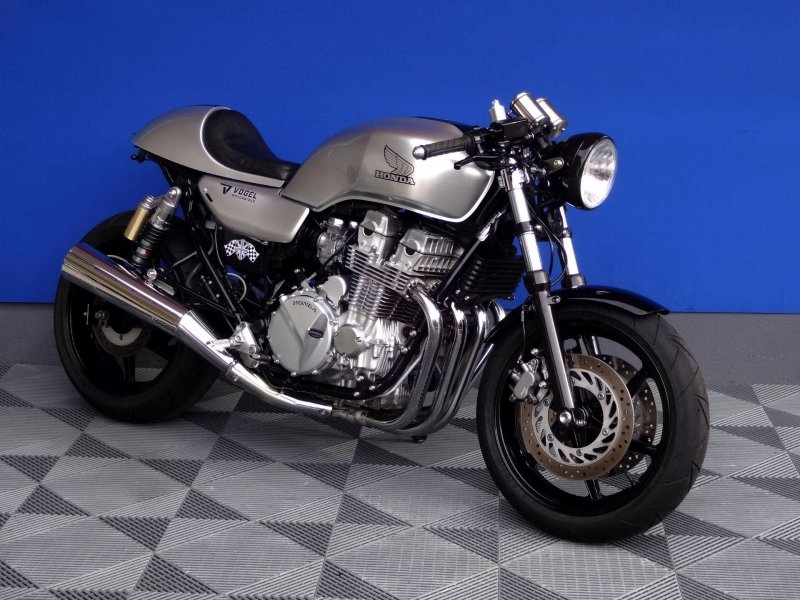 Honda CB 750 f2 Seven Fifty