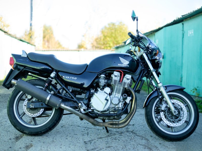 Honda CB 750 2006