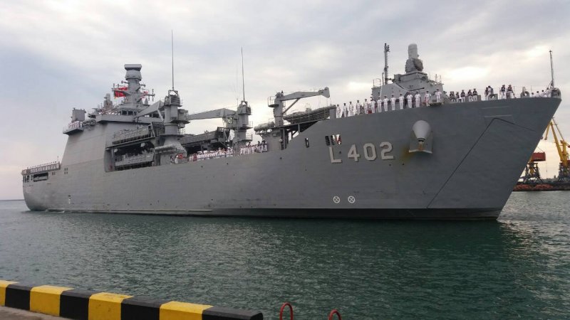 Корабль TCG l402 Bayraktar