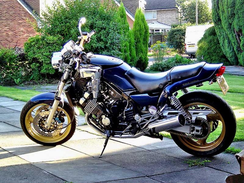 Yamaha FZX 750-2