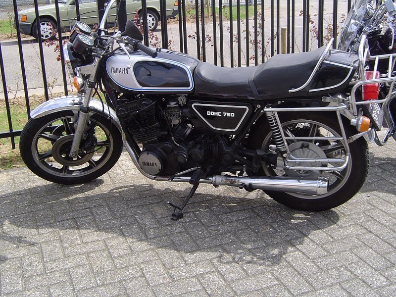 Yamaha GX 750 1976