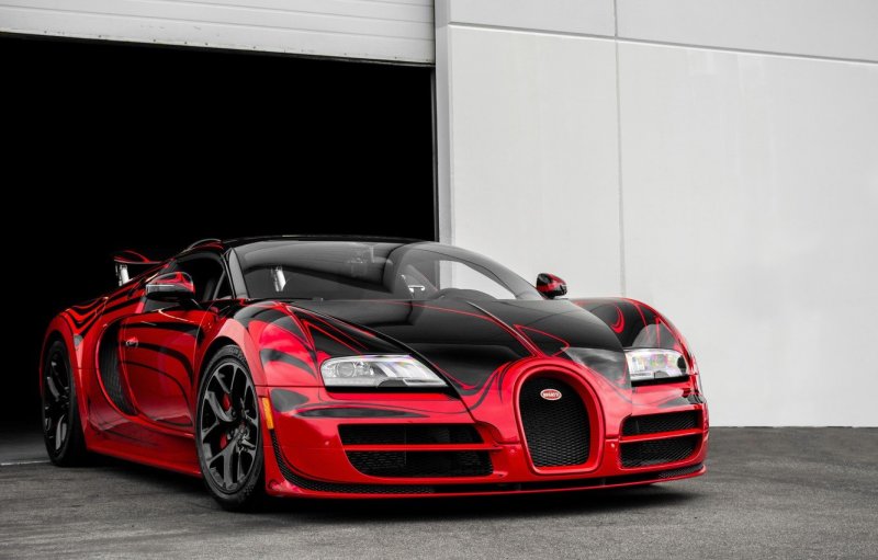 Bugatti Veyron Grand Sport Vitesse Red