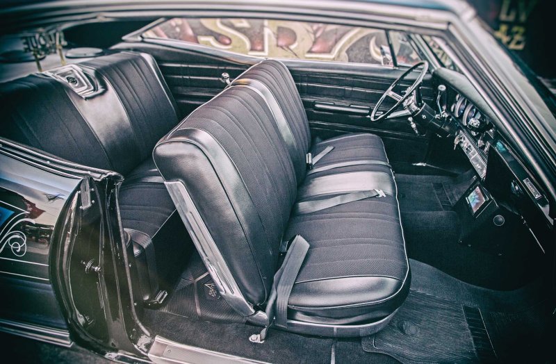 Chevrolet Impala 1967 сверхъестественное салон
