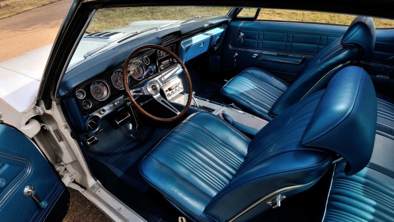 Chevrolet Impala SS 1967 салон