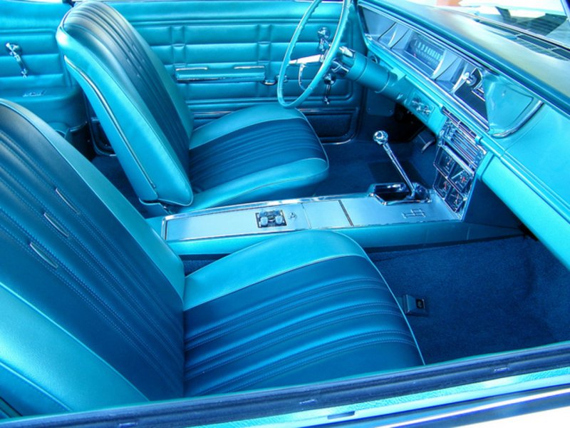 Chevrolet Impala 1965 салон