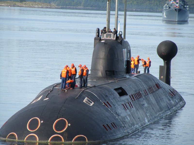 АПЛ атомная подводная лодка 671