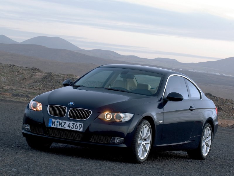 BMW 3 Series Coupe 2011