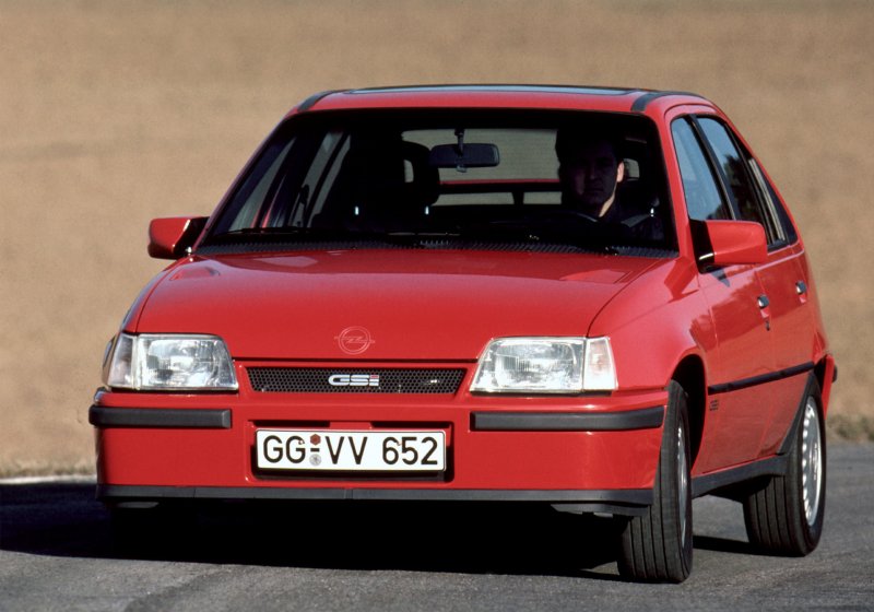 Опель кадет 1986 GSI