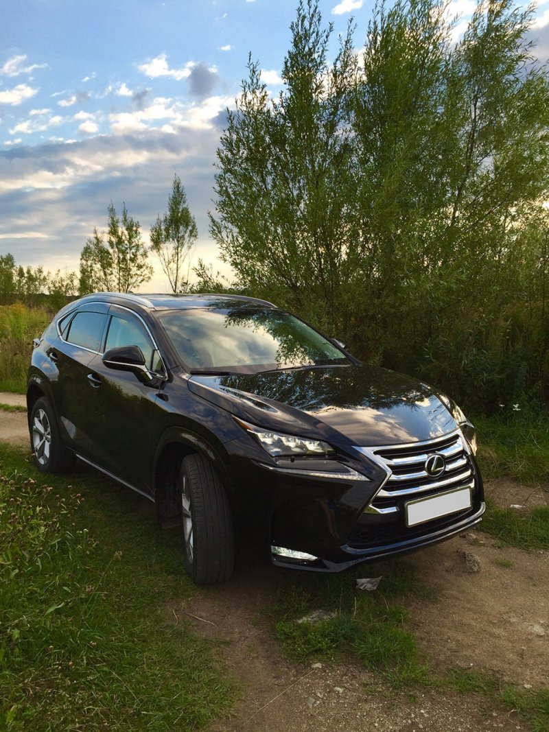 Лексус NX 570