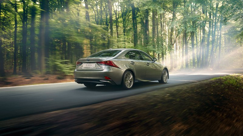 Lexus is 250 на рабочий стол