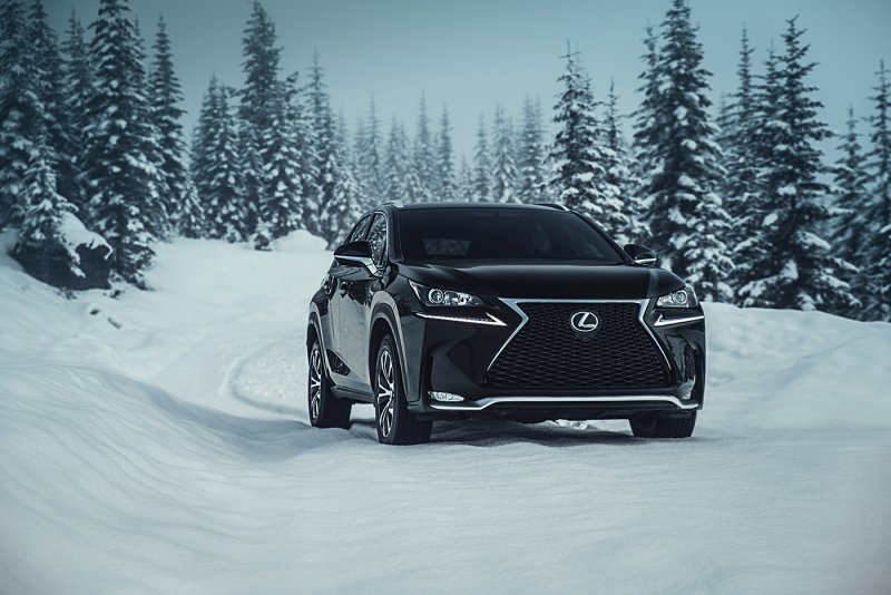 Lexus LX 500h