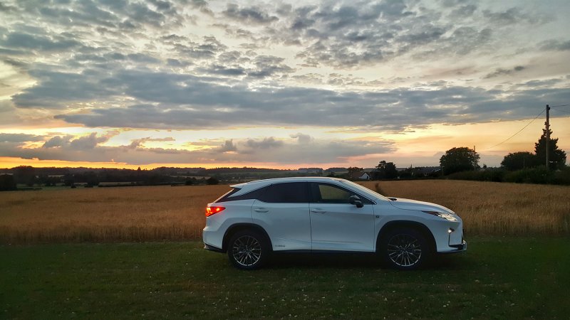 Лексус GX 460 белый