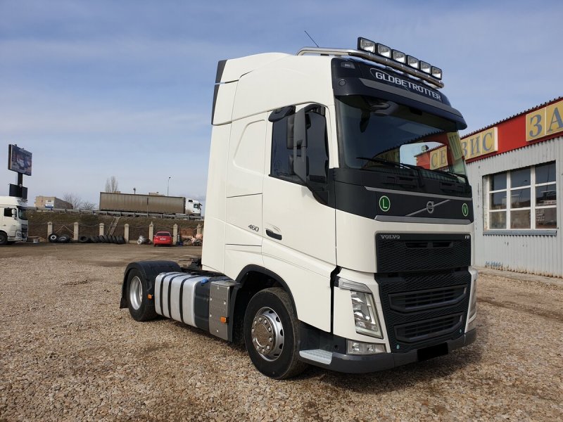 Седельные тягачи Volvo FH