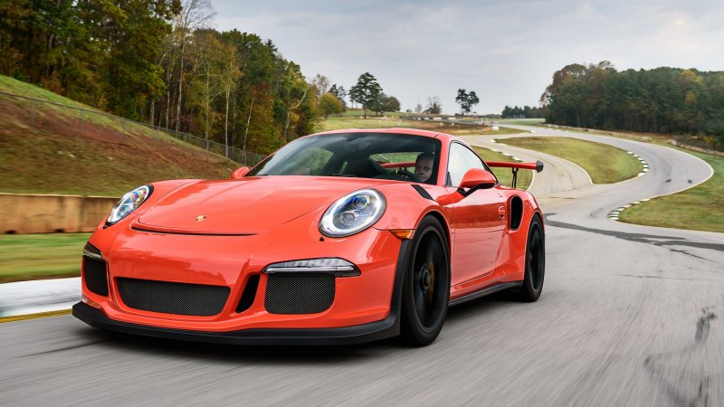 Porsche gt4 RS
