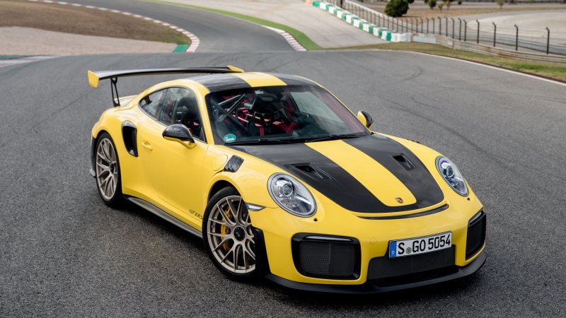 Машина Порше 911 gt2