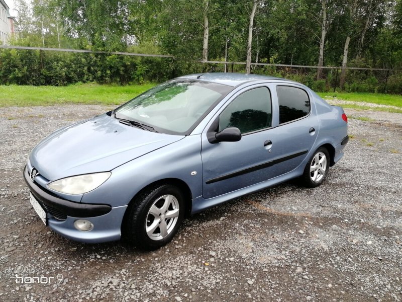 Peugeot 206 2012