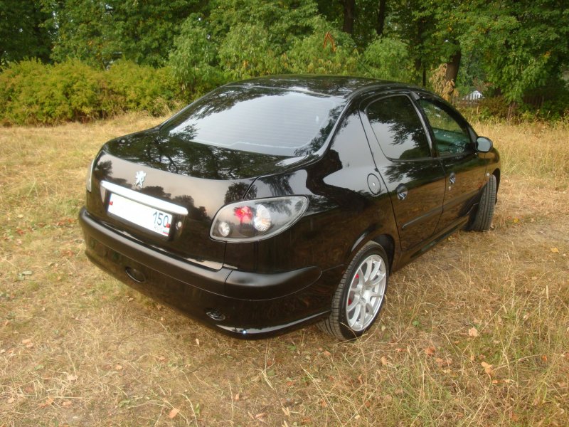 Peugeot 206 sedan
