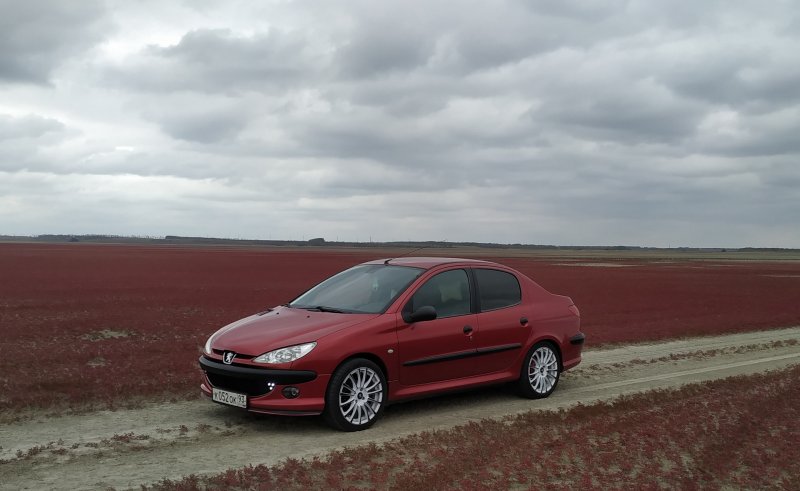 Peugeot 206 седан
