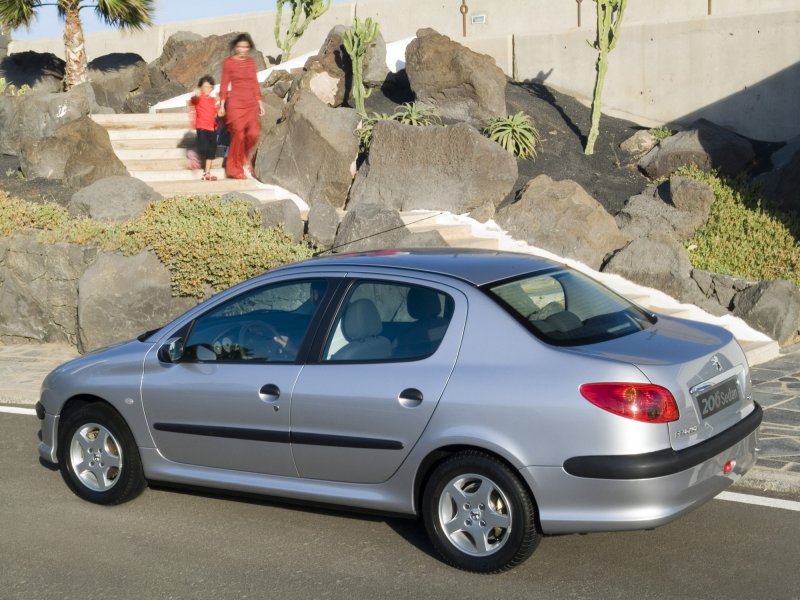 Peugeot 206 sedan