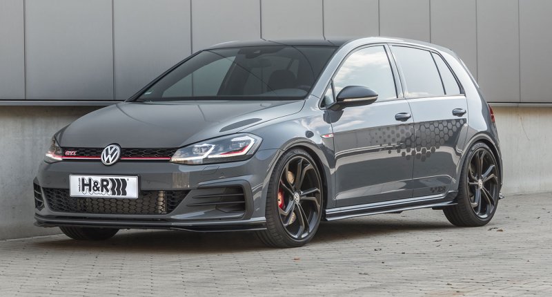 Volkswagen Golf 7 GTI Black