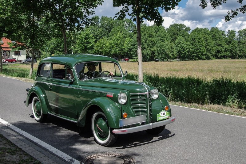 Opel Olympia 1947