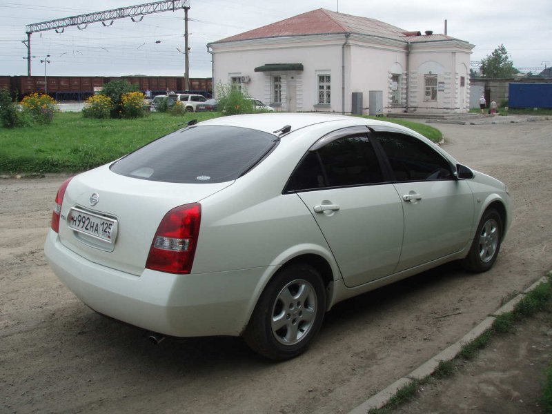 Ниссан премьера 2002