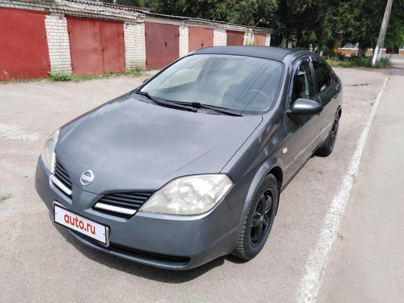 Nissan primera Liftback p12