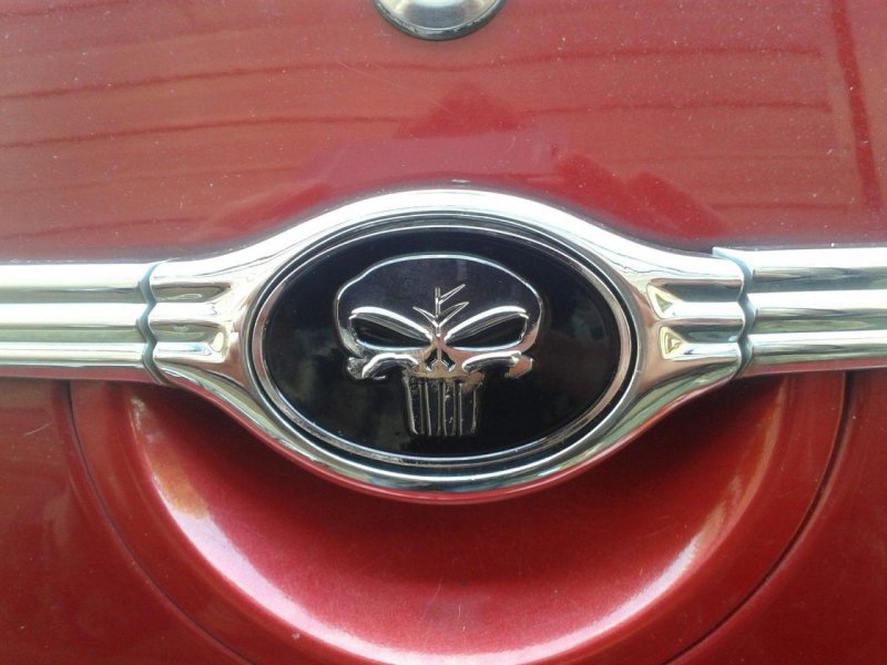 Chrysler эмблема