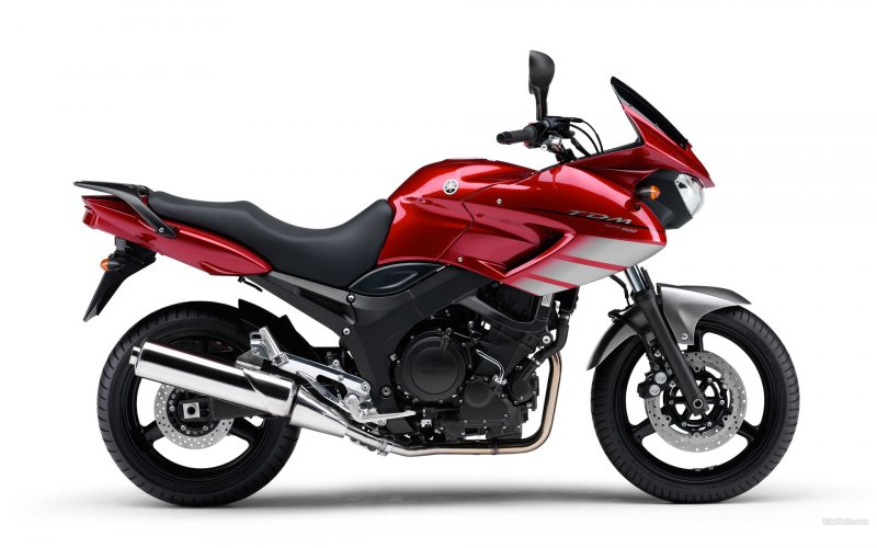 Yamaha TDM 900 красный