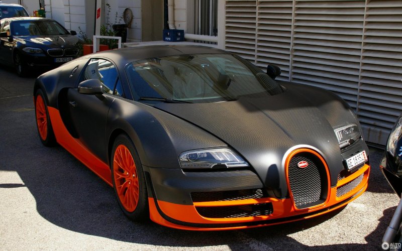 Бугатти Вейрон 16 4 super Sport