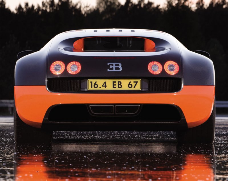 №1. Bugatti Veyron 16.4 Supersport