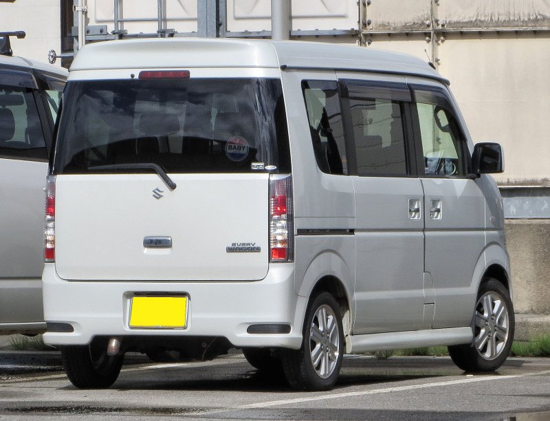 Suzuki every (Сузуки Эвери)