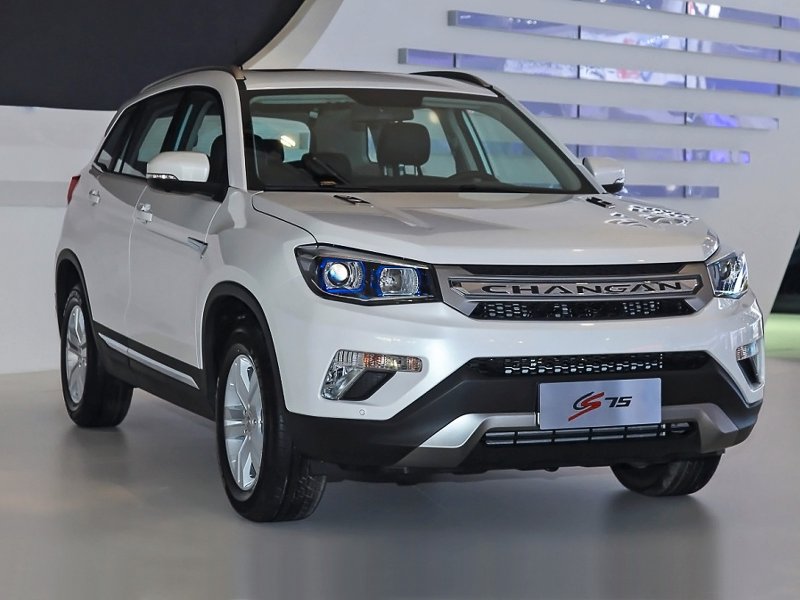 Чанган cs75