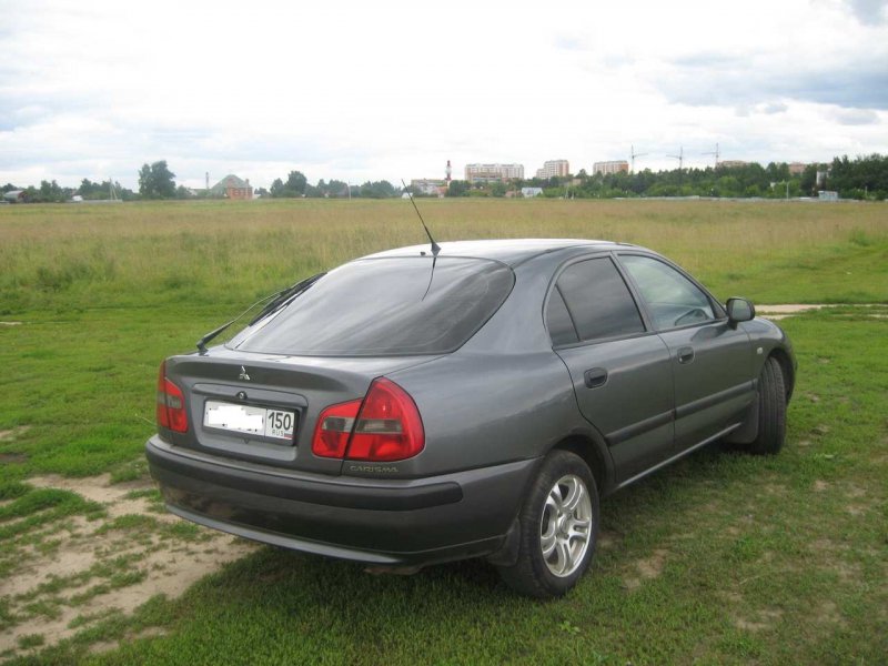Мицубиси Каризма хэтчбек 1998