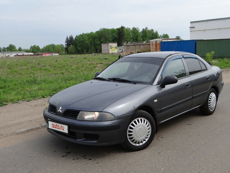 Митсубиси хэтчбек 2002