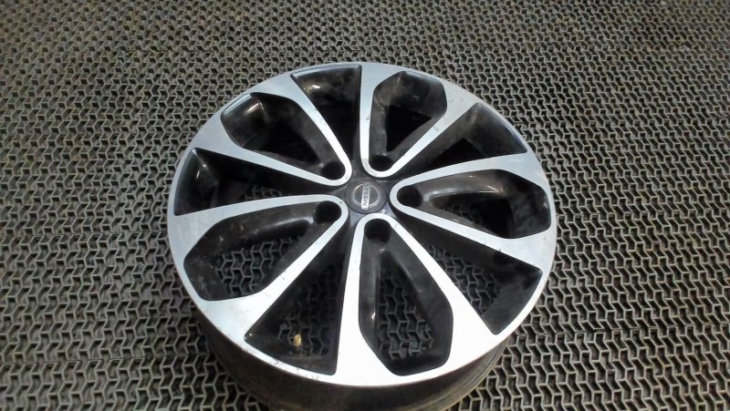 Диски Nissan Qashqai r16 оригинал