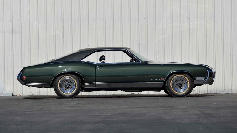 Buick muscle car 1969