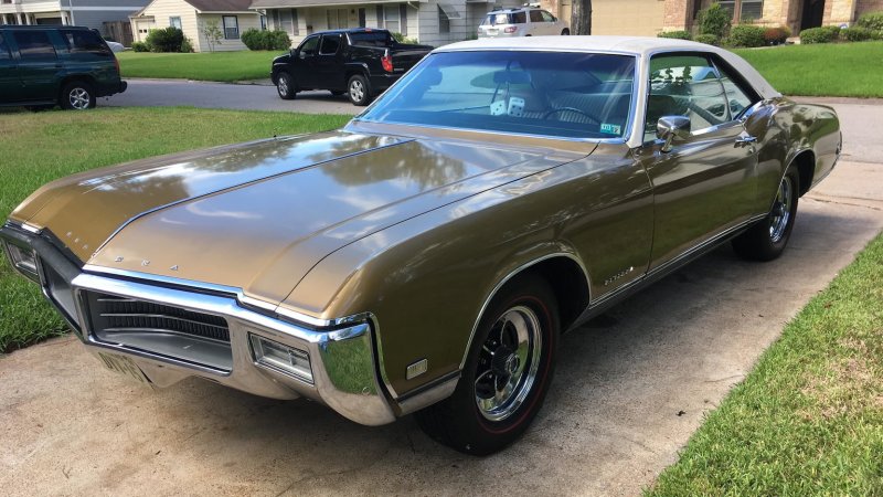 Buick muscle car 1969