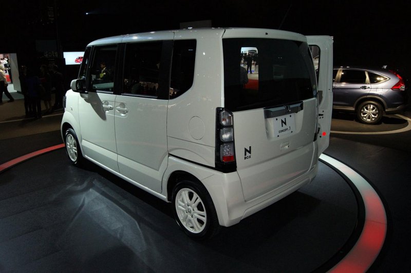 Honda n-Box 3