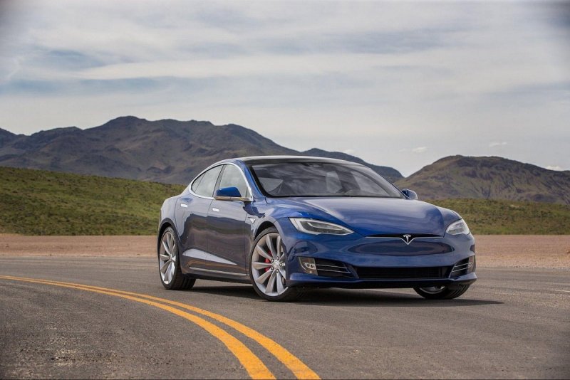 Tesla model s p100d