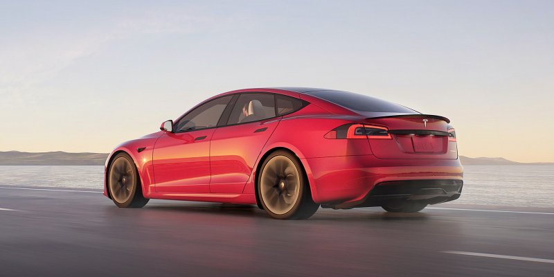 Машина Tesla model s