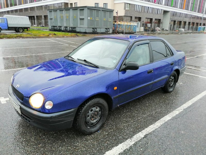 Toyota Corolla e110