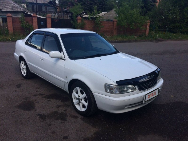 Toyota Corolla 1997 хэтчбек