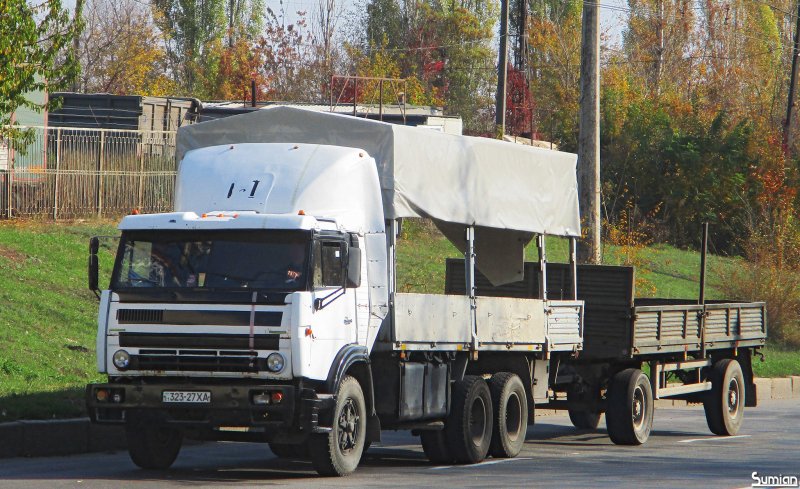 КАМАЗ 4310 6х6 самосвал оранжевый